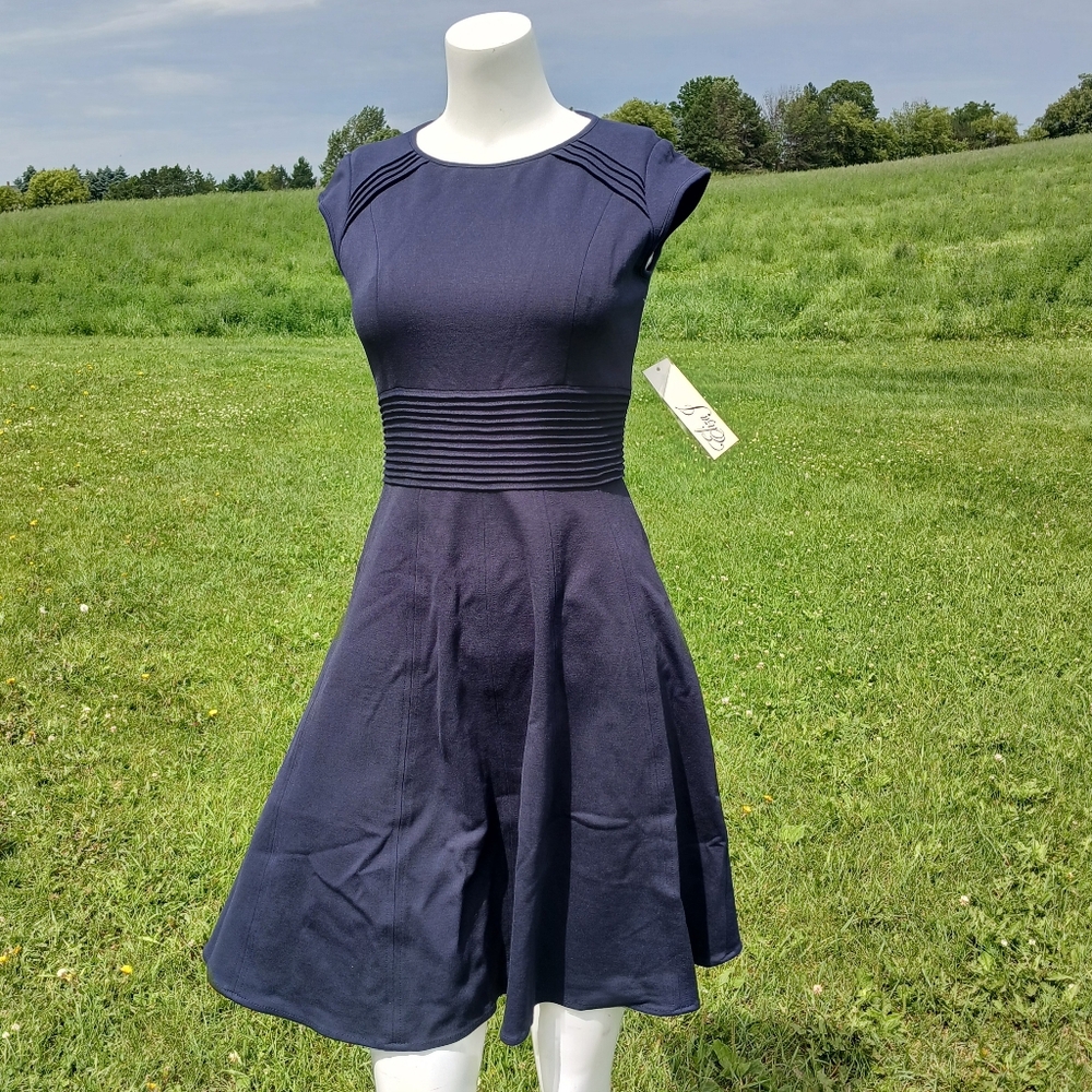 NEW NWT Eliza J Stitch Fix Dress size 2 Navy Dark Blue Sheath Fit n Flare xs